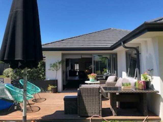 A Little Bit Beachy Modern Guest Room And Private Toilet Christchurch Exterior foto